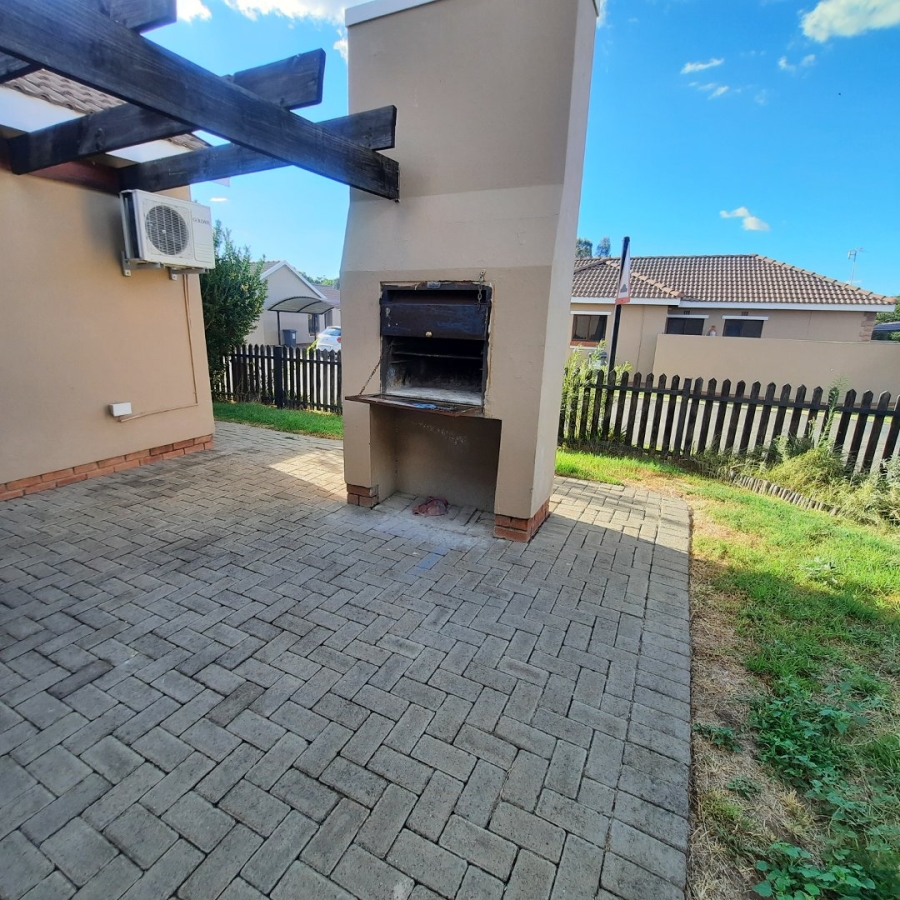 3 Bedroom Property for Sale in Hillside Free State